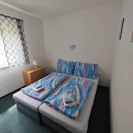 Bouda Jestřábí Penzion Černá v Pošumaví